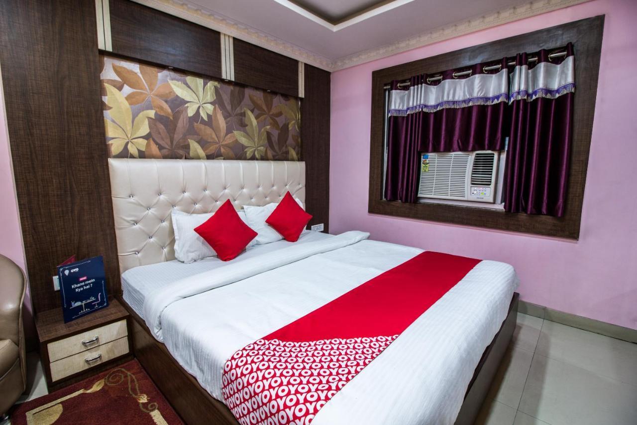 Oyo 14579 The Hangout Jamshedpur Exterior foto