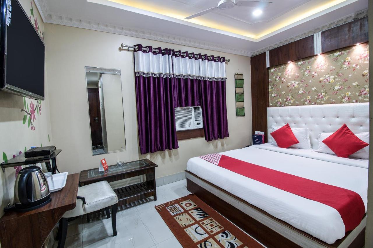 Oyo 14579 The Hangout Jamshedpur Exterior foto