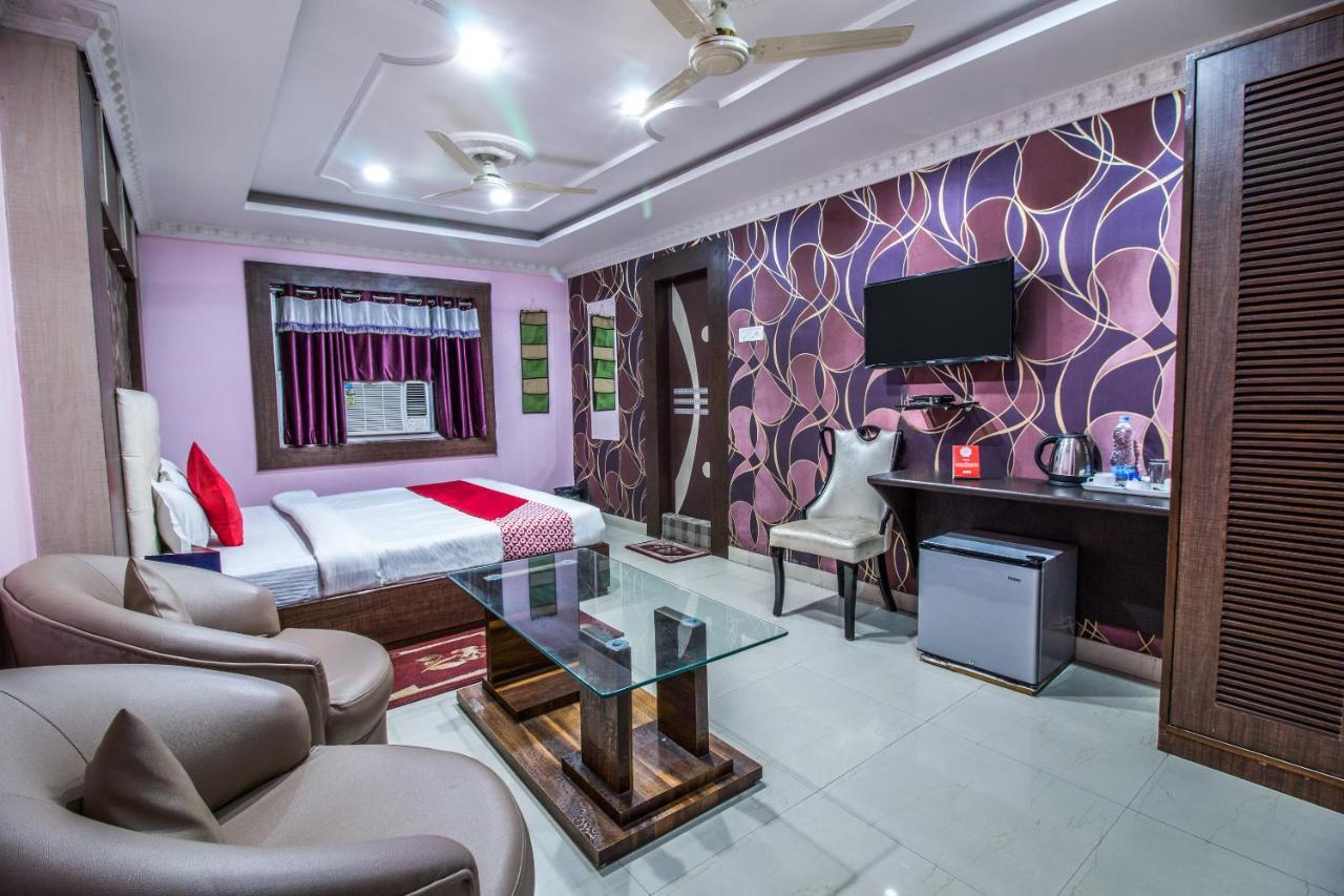 Oyo 14579 The Hangout Jamshedpur Exterior foto