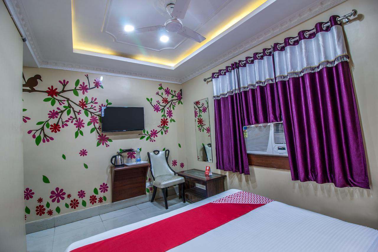 Oyo 14579 The Hangout Jamshedpur Exterior foto