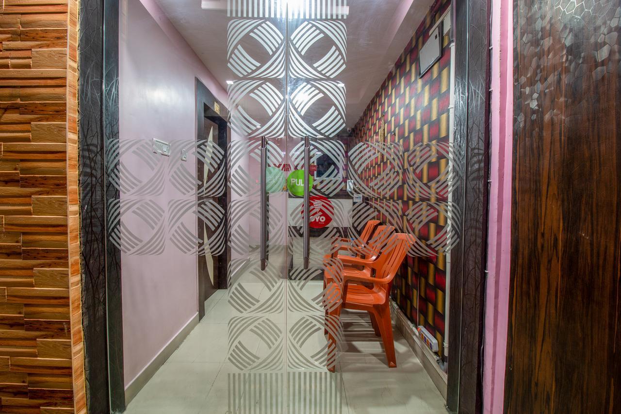 Oyo 14579 The Hangout Jamshedpur Exterior foto