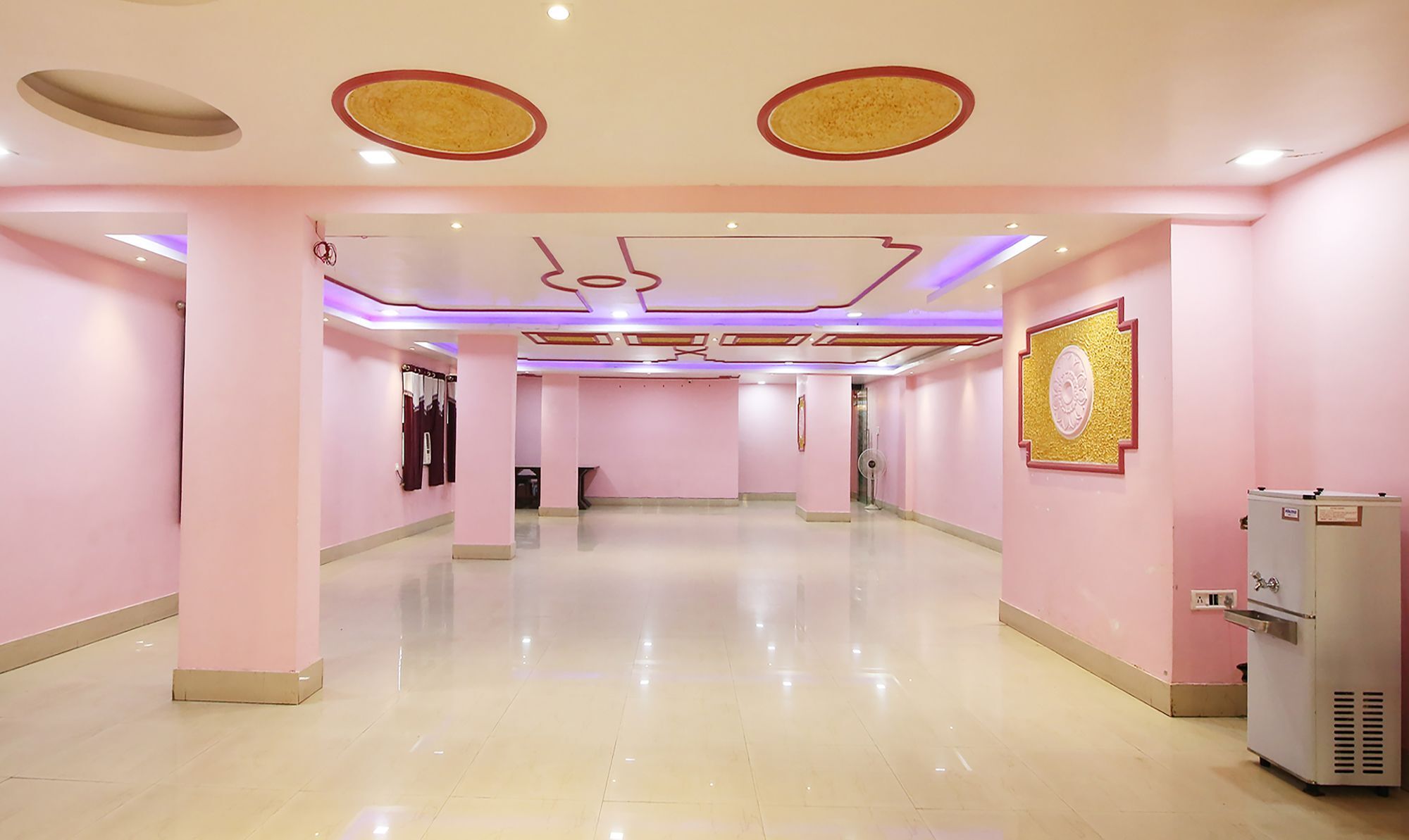 Oyo 14579 The Hangout Jamshedpur Exterior foto