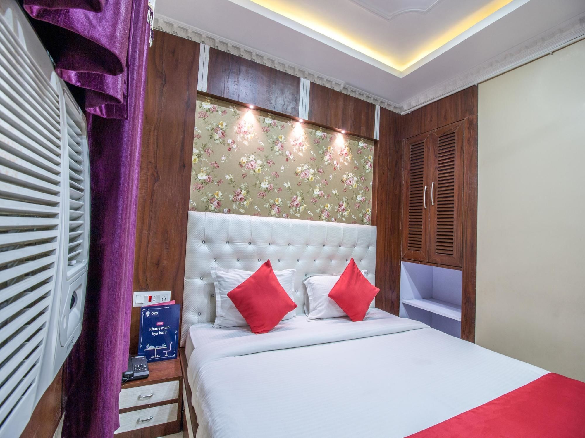 Oyo 14579 The Hangout Jamshedpur Exterior foto